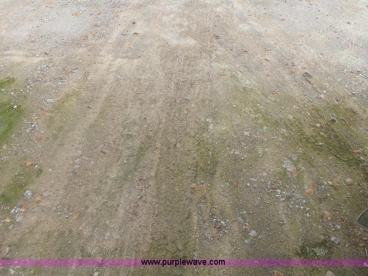 image for item K1157 1997 Peterbilt 377 tender truck