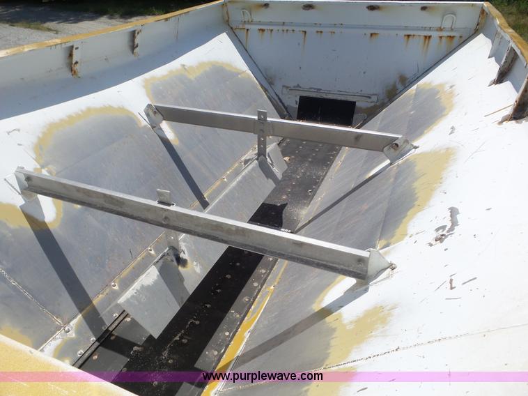 image for item L6873 Ag-Chem TerraGator 8103 self-propelled applicator