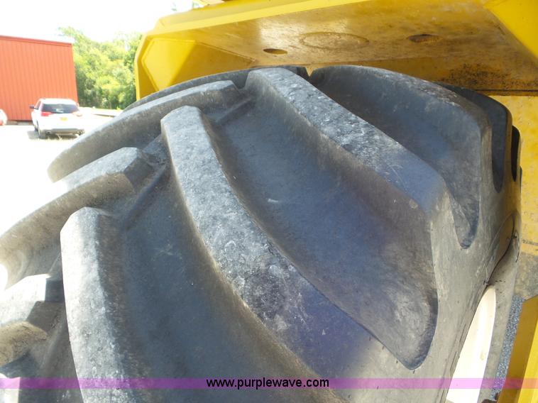 image for item L6873 Ag-Chem TerraGator 8103 self-propelled applicator