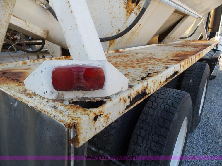 image for item L6876 Tender bed