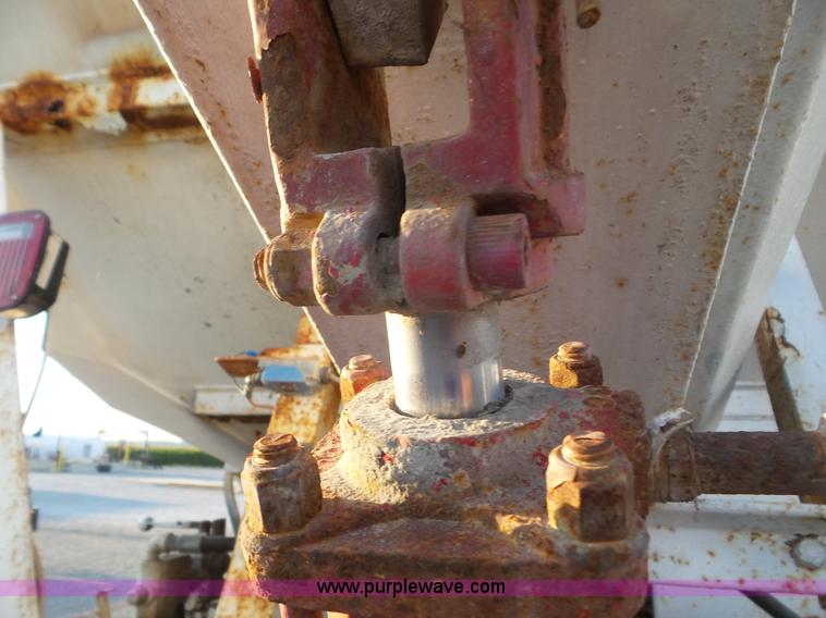 image for item L6876 Tender bed