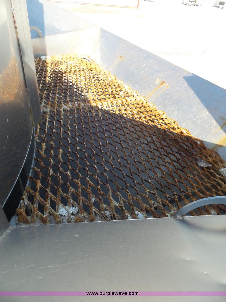 image for item L6877 Doyle blender