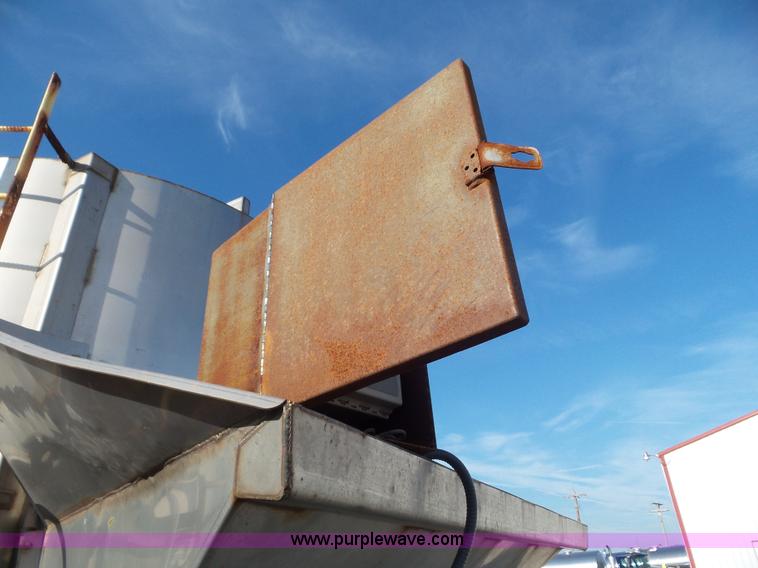 image for item L6877 Doyle blender