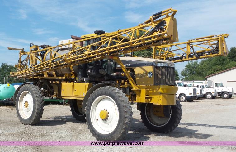 image for item L6879 2008 Rogator 1286C self-propelled applicator