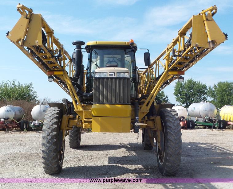 image for item L6879 2008 Rogator 1286C self-propelled applicator