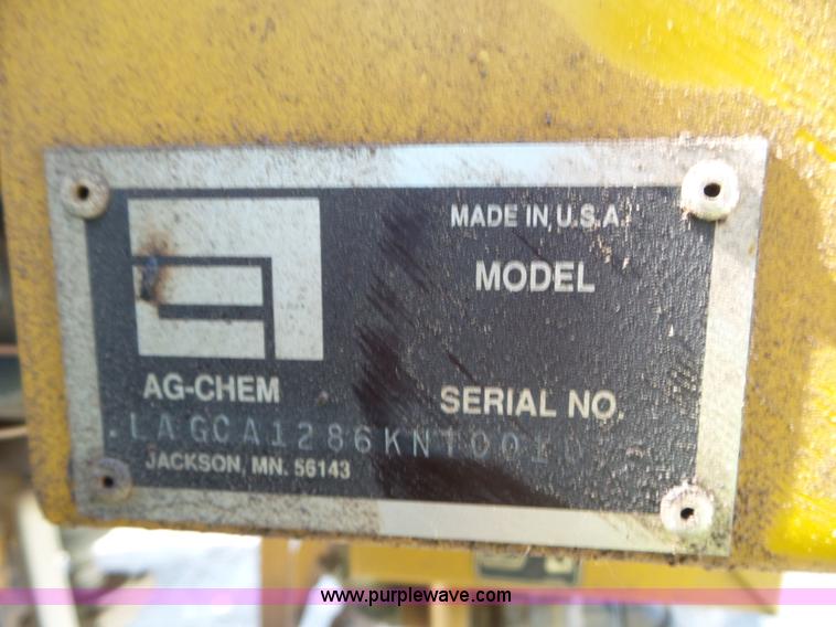 image for item L6879 2008 Rogator 1286C self-propelled applicator