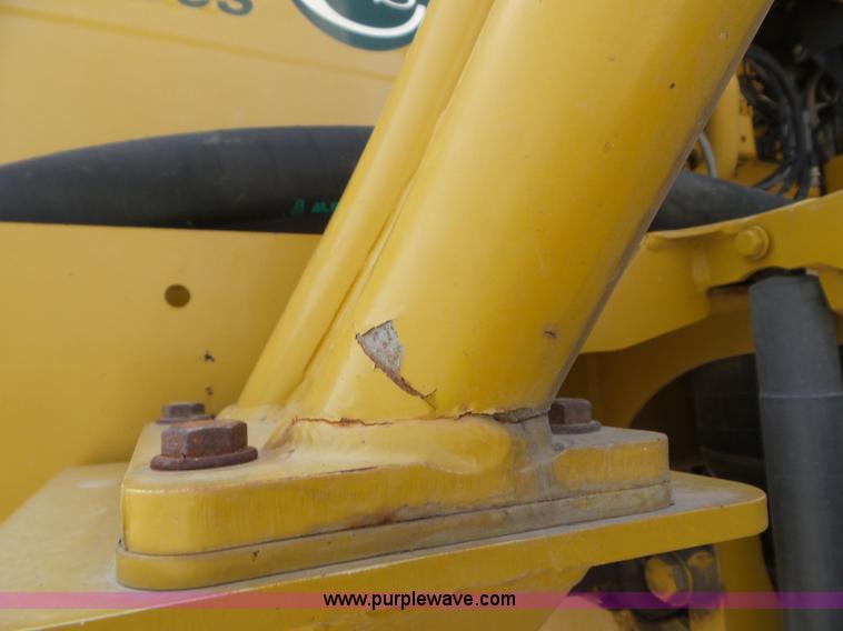 image for item L6879 2008 Rogator 1286C self-propelled applicator