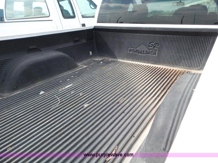 image for item L6888 2000 Chevrolet Silverado 1500 Ext. Cab pickup truck