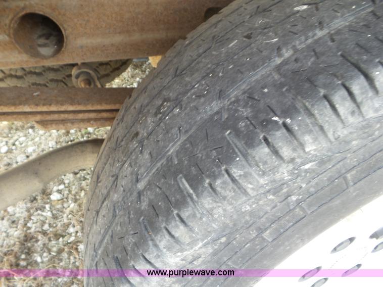 image for item L6888 2000 Chevrolet Silverado 1500 Ext. Cab pickup truck