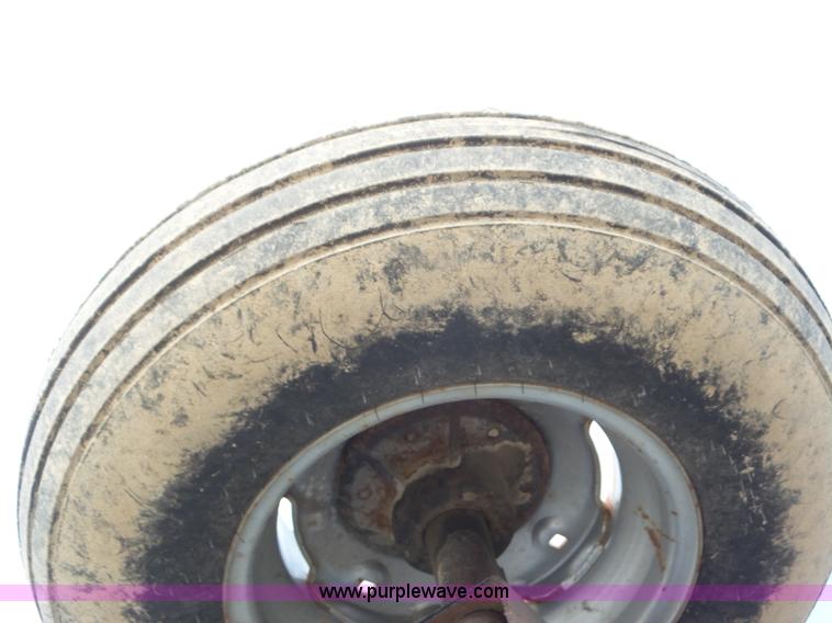 image for item L6889 DMI Nutri-Placr 4200 applicator