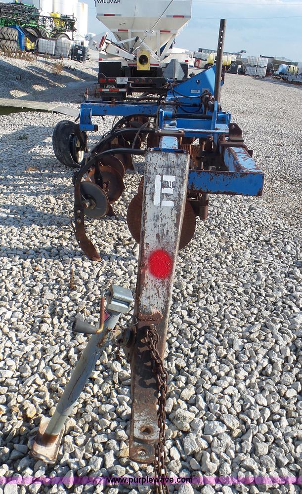 image for item L6900 DMI 3100 anhydrous ammonia applicator