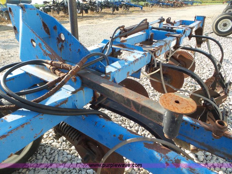 image for item L6900 DMI 3100 anhydrous ammonia applicator