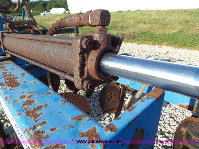 image for item L6900 DMI 3100 anhydrous ammonia applicator