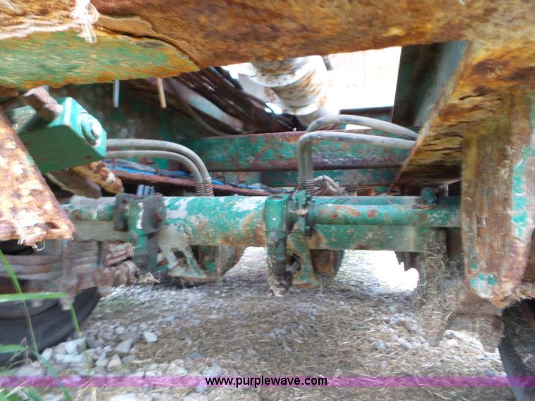 image for item L6907 2007 Doyle 74 tender trailer