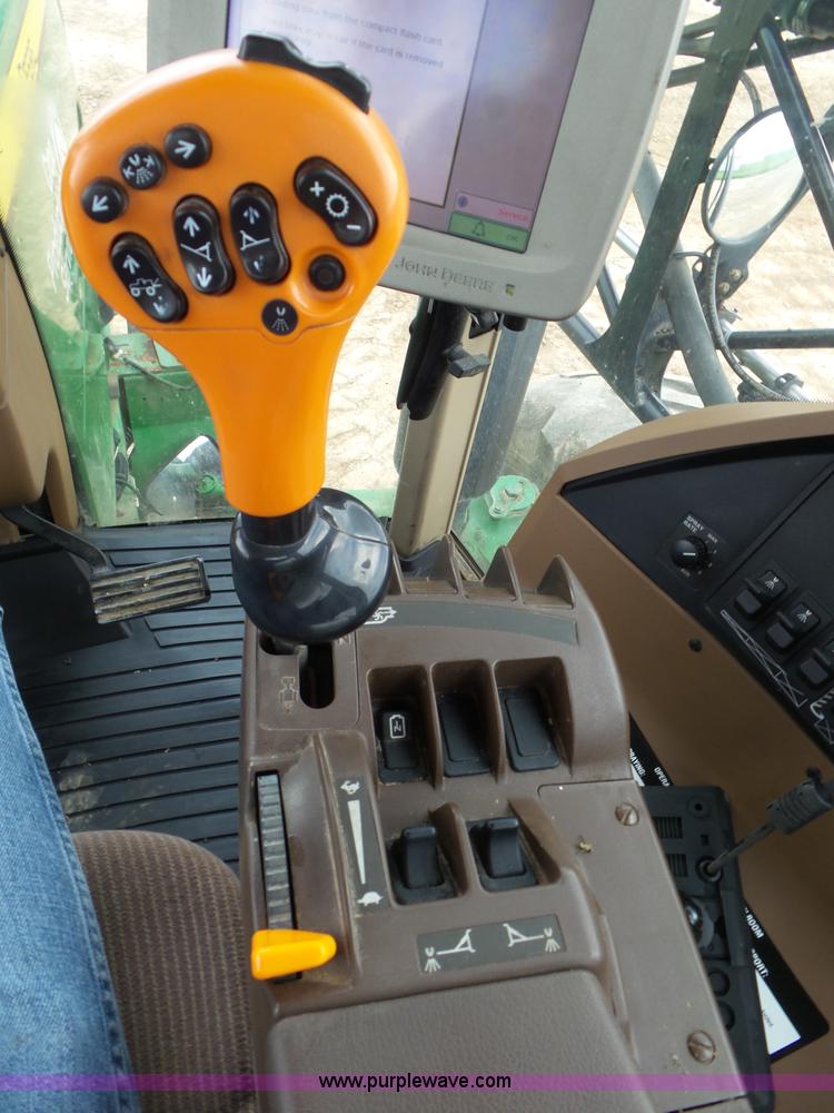 image for item L6908 2010 John Deere 4930 self-propelled applicator