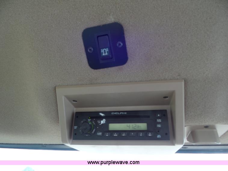 image for item L6908 2010 John Deere 4930 self-propelled applicator