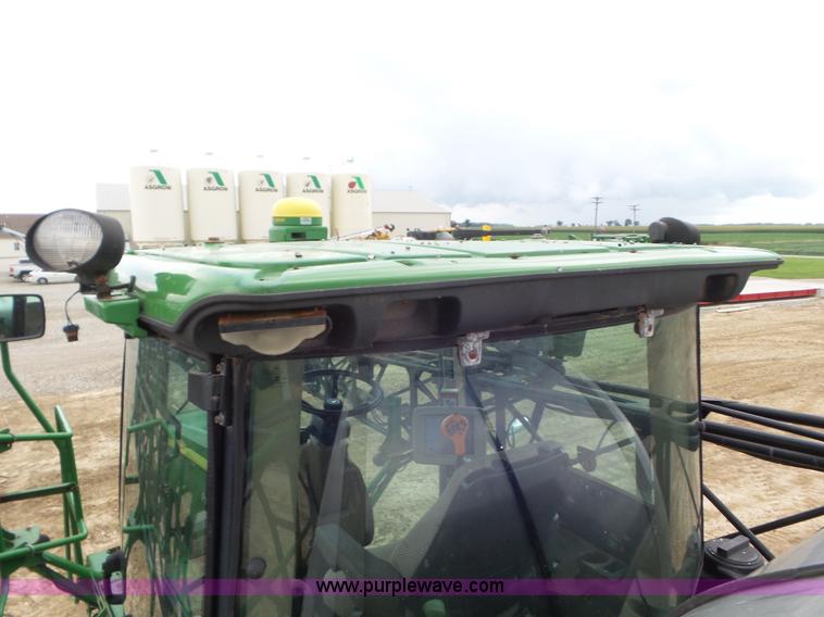 image for item L6908 2010 John Deere 4930 self-propelled applicator