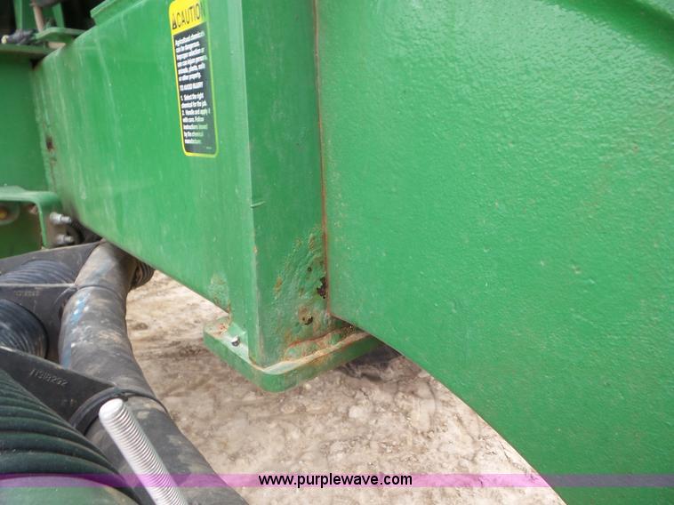 image for item L6908 2010 John Deere 4930 self-propelled applicator