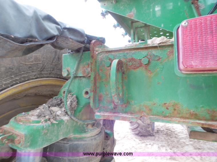 image for item L6908 2010 John Deere 4930 self-propelled applicator