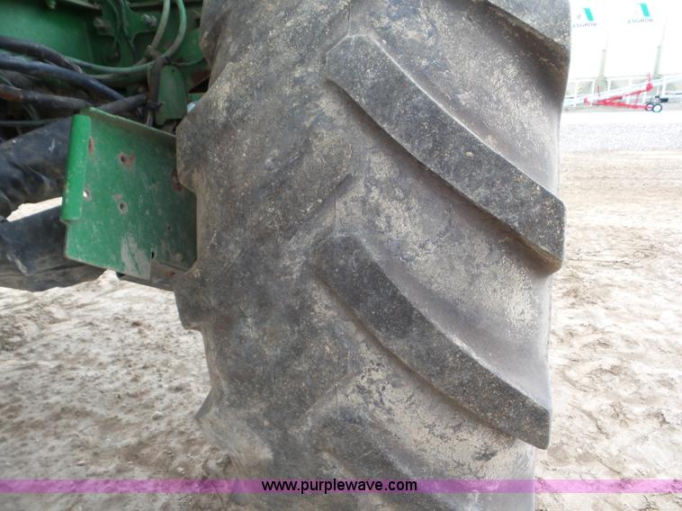 image for item L6908 2010 John Deere 4930 self-propelled applicator