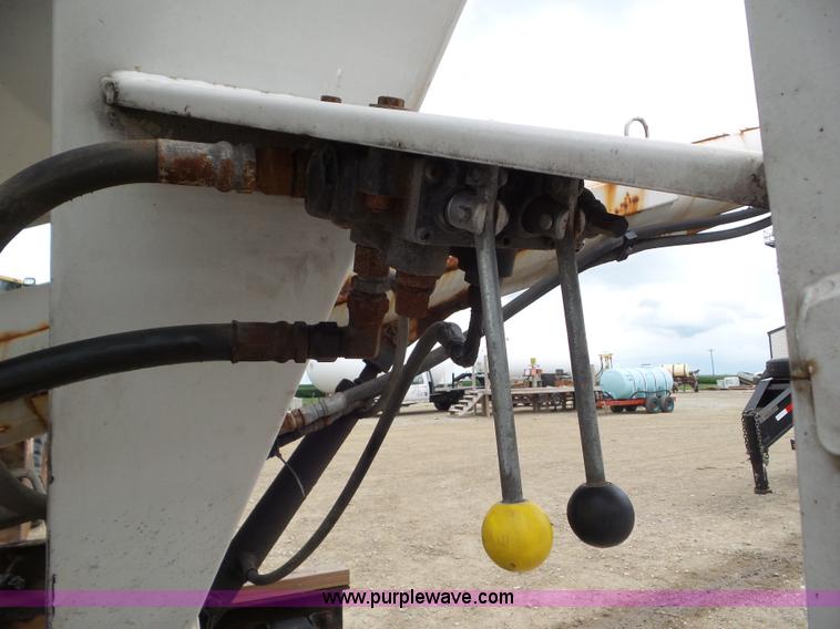 image for item L6909 Willmar 1600 tender bed