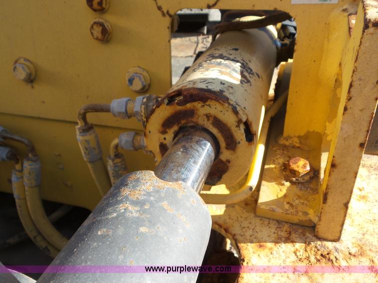 image for item L6915 1998 Daewoo G255 forklift