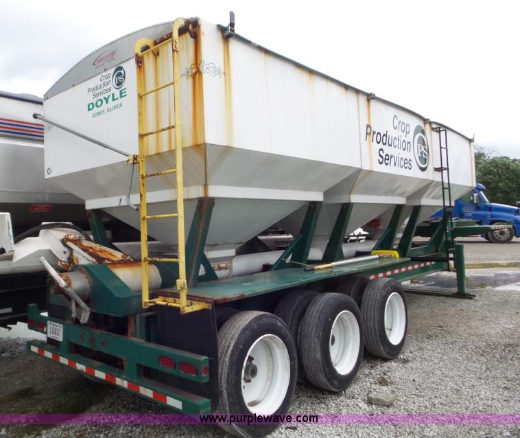 image for item L6919 2010 B&B tender trailer