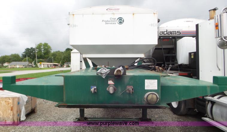 image for item L6919 2010 B&B tender trailer