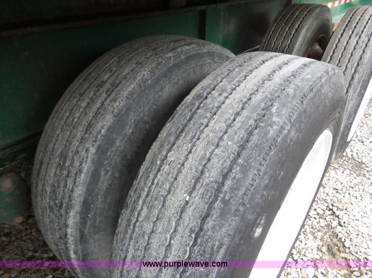 image for item L6919 2010 B&B tender trailer