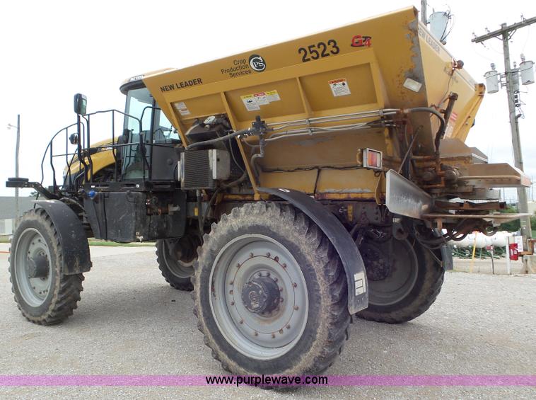 image for item L6922 2012 Ag-Chem RoGator RG1300 self-propelled applicator