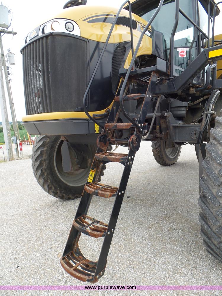 image for item L6922 2012 Ag-Chem RoGator RG1300 self-propelled applicator