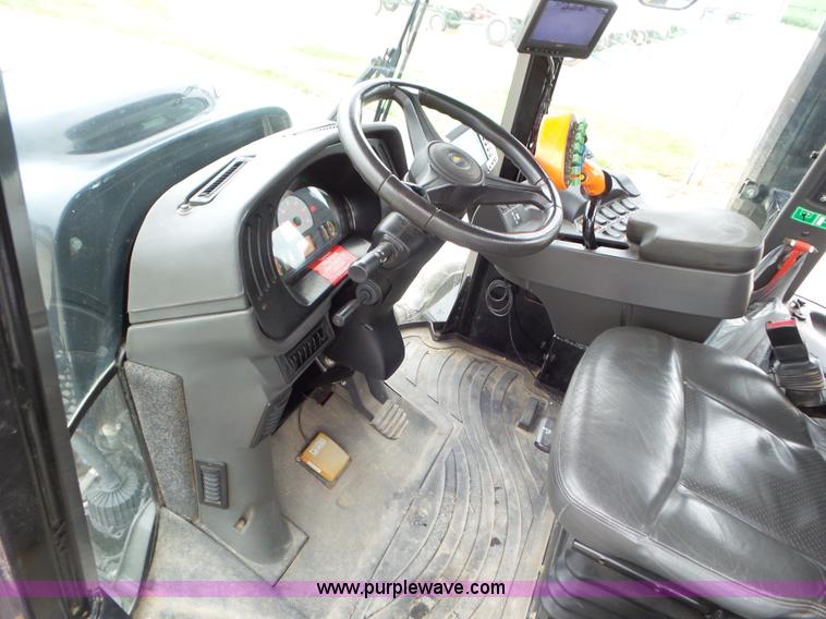 image for item L6922 2012 Ag-Chem RoGator RG1300 self-propelled applicator