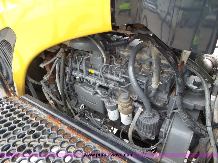 image for item L6922 2012 Ag-Chem RoGator RG1300 self-propelled applicator