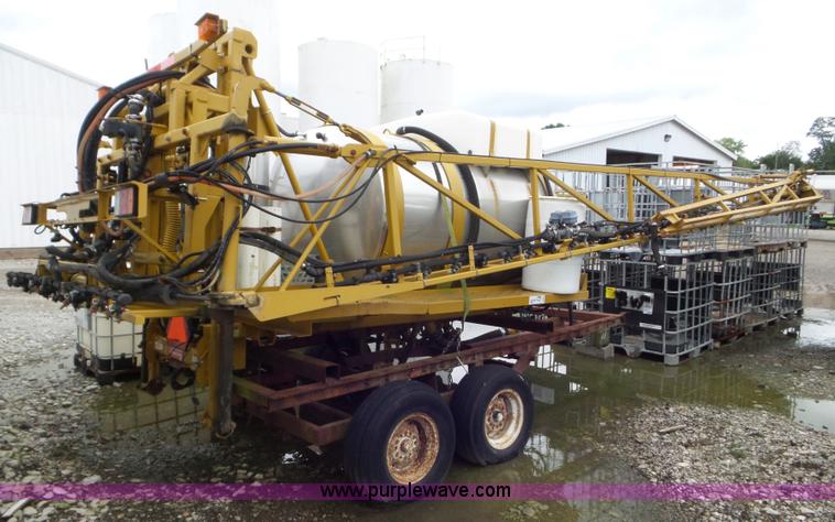 image for item L6923 AGCO liquid sprayer bed