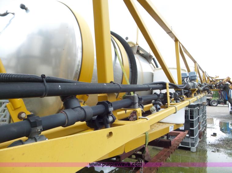 image for item L6923 AGCO liquid sprayer bed