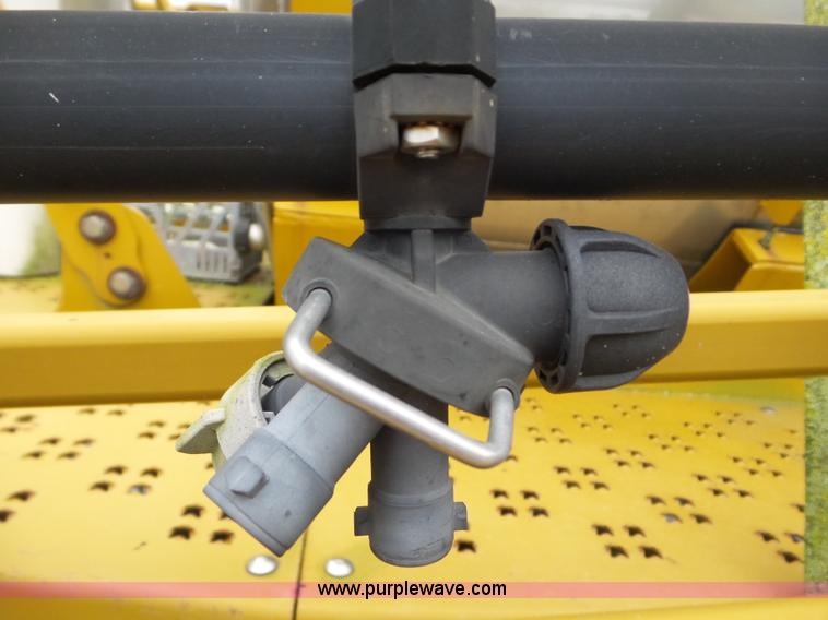 image for item L6923 AGCO liquid sprayer bed