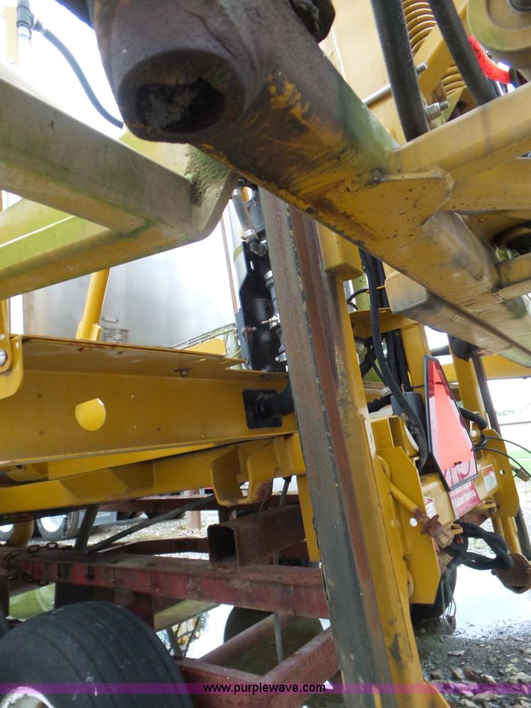 image for item L6923 AGCO liquid sprayer bed