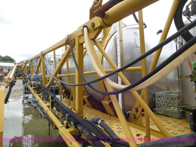 image for item L6923 AGCO liquid sprayer bed