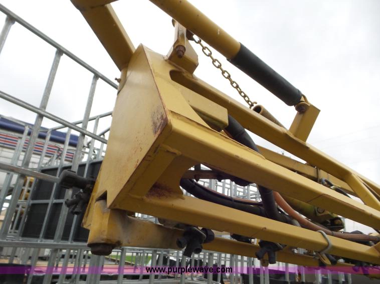 image for item L6923 AGCO liquid sprayer bed