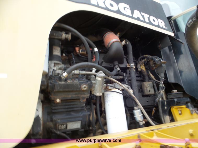 image for item L6926 2007 Ag-Chem RoGator 1074SS self-propelled applicator