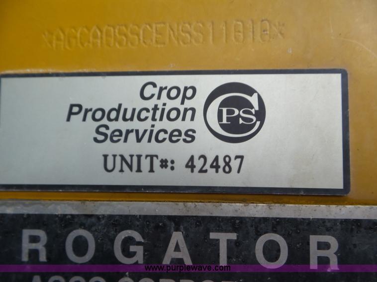 image for item L6926 2007 Ag-Chem RoGator 1074SS self-propelled applicator
