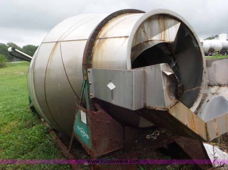 image for item L6928 Doyle stainless steel blender