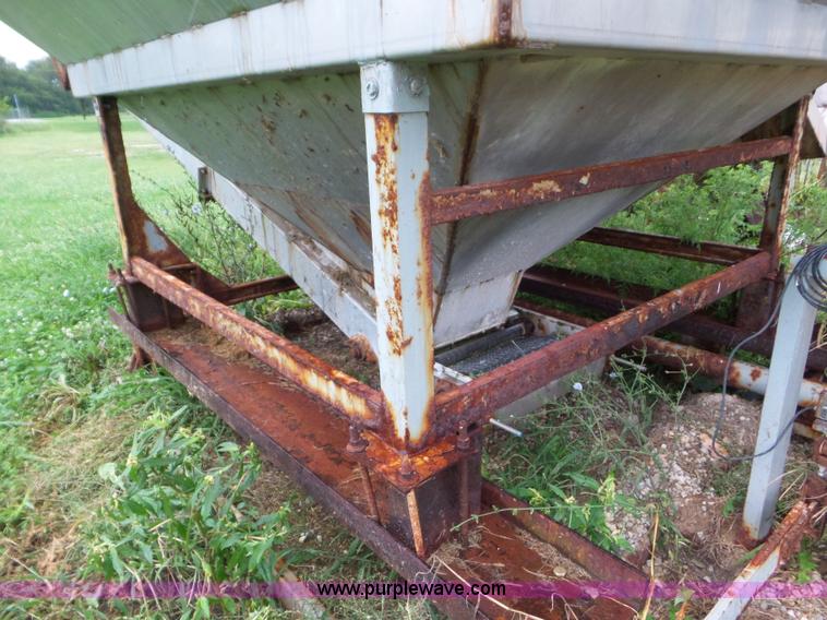 image for item L6928 Doyle stainless steel blender