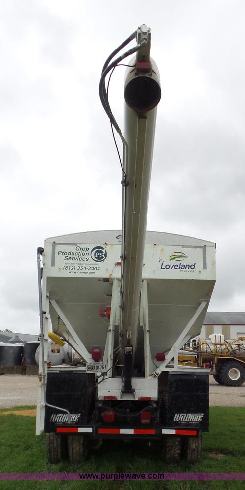 image for item L6931 1987 Mack R686ST tender truck