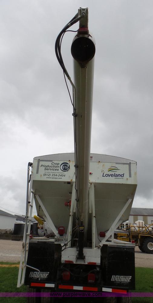 image for item L6931 1987 Mack R686ST tender truck