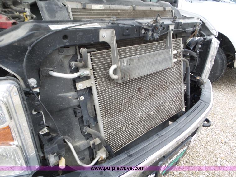 image for item L6933 2008 Ford F250 Super Duty SuperCab pickup truck