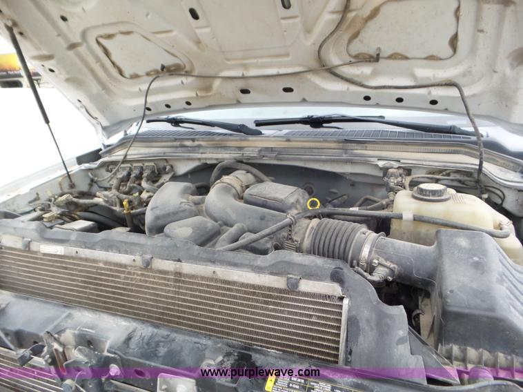 image for item L6933 2008 Ford F250 Super Duty SuperCab pickup truck