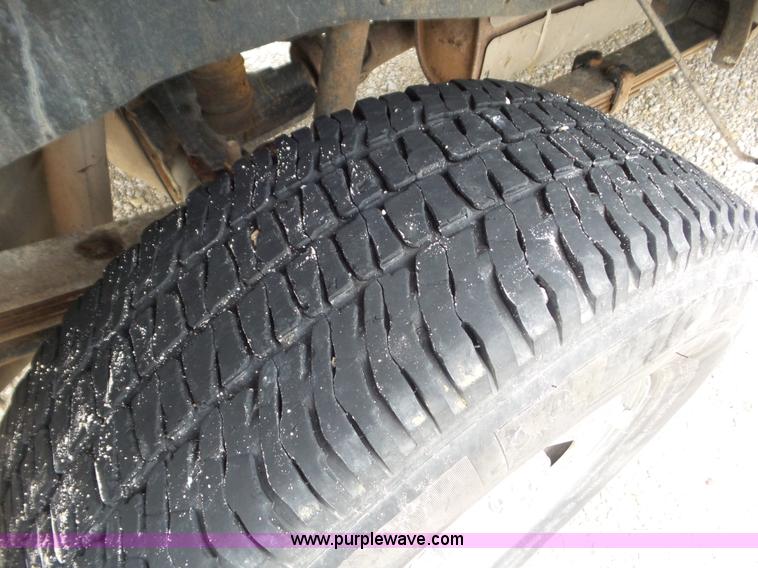 image for item L6933 2008 Ford F250 Super Duty SuperCab pickup truck