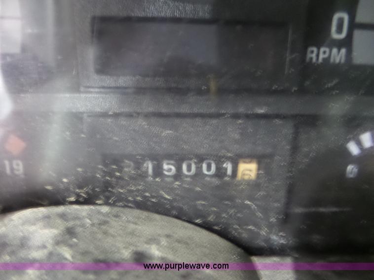 image for item L6936 1995 GMC TopKick 7000 flatbed truck