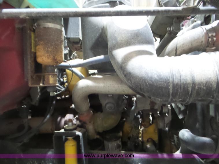 image for item L6936 1995 GMC TopKick 7000 flatbed truck